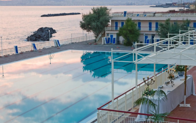 Hotel Puntaquattroventi