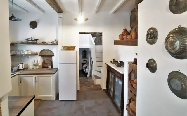 Skyros BnB Anna House in Brooke