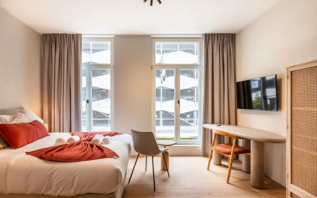 Stylishly Renovated Studio in Ghent s Lively Center