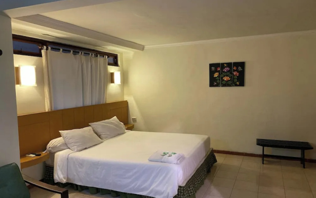 Hotel Lestari – Guest Rooms – Jember