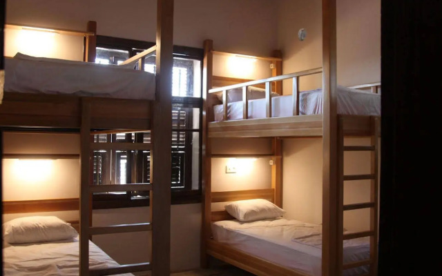 Fi Hostel