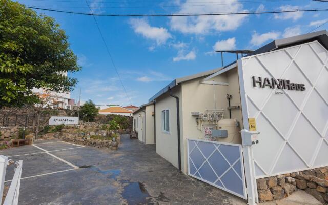 Jeju hani house shinchonri