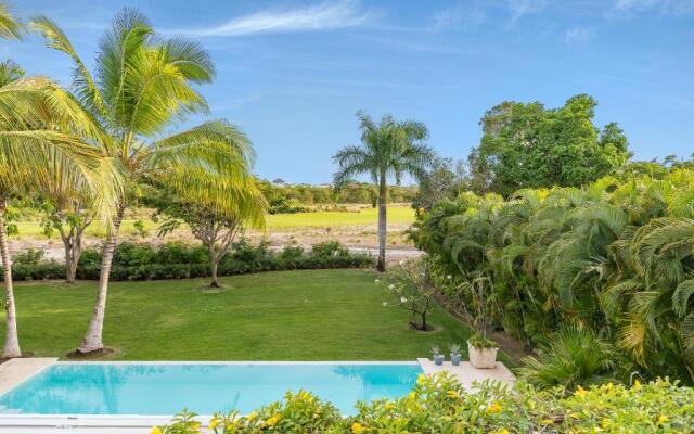 Unbelievable Villa with Pool - Perfect Family Vacay