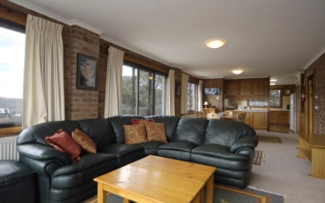 Lawlers 38