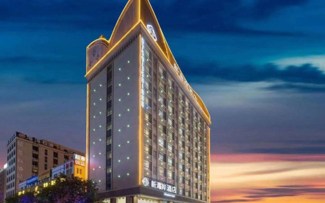 New Coast Hotel
