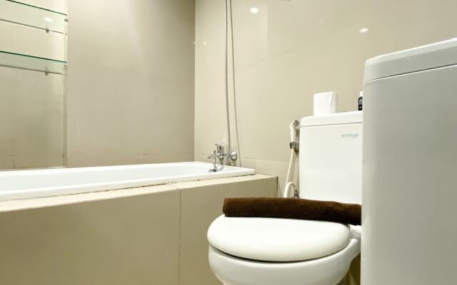 Spacious And Comfy Studio Room Azalea Suites Apartment