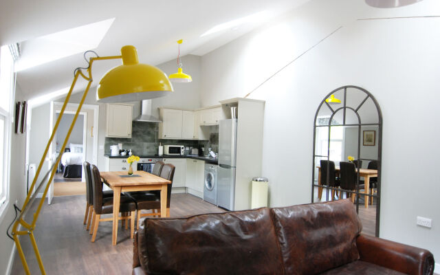 Meikleour Arms Hotel and Restaurant