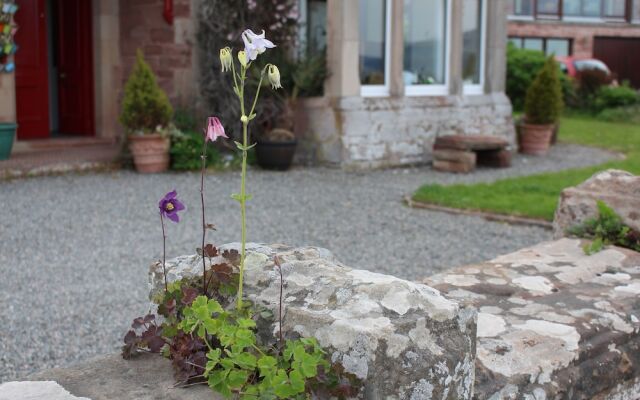 Tigh Na Mara