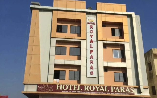 Royal Paras Hotel
