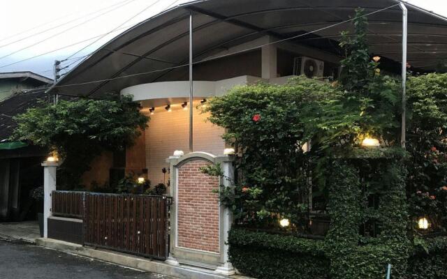 Rimklong Boutique Hotel Trad