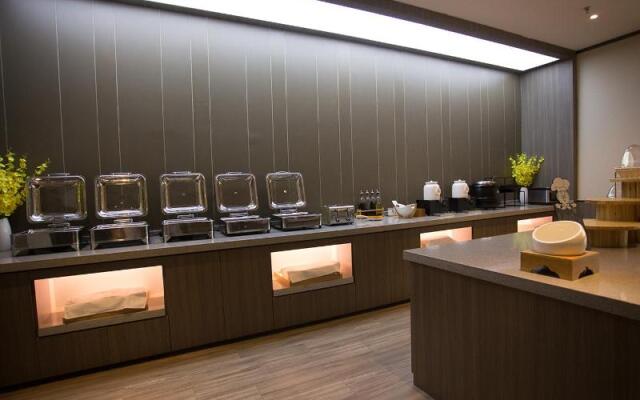 Hanting Hotel (Hengshui Railway Station Huizhong S