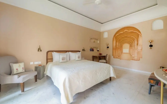 Niravi Jaipur