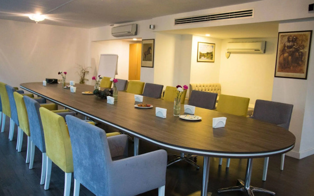 Burçman Hotel
