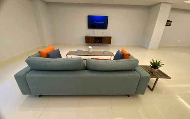 Spacious Apto With Spectacular Views Of The Beach