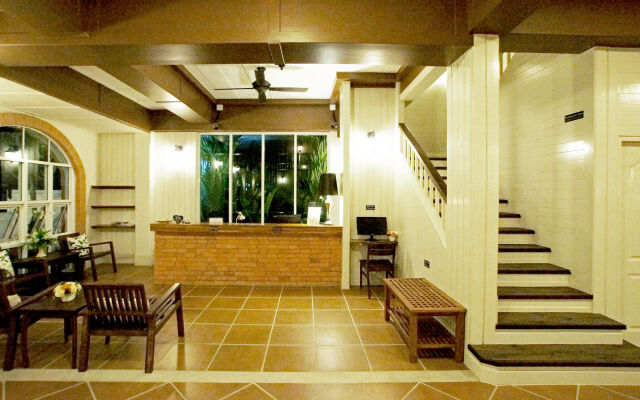 Baan Pimpisa Bangsaray Boutique Residence