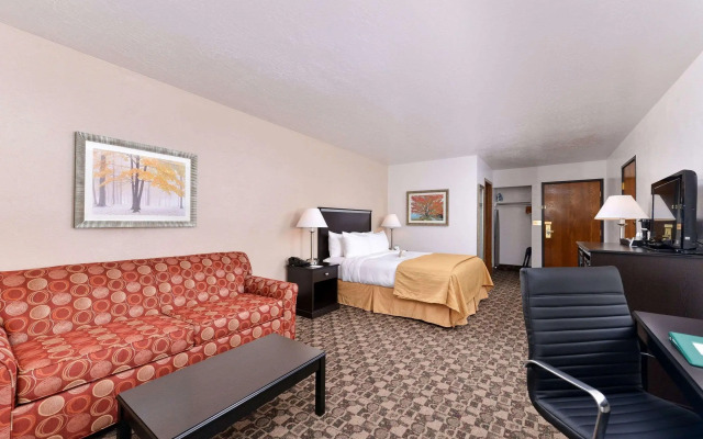 Quality Inn Vernal near Dinosaur National Monument