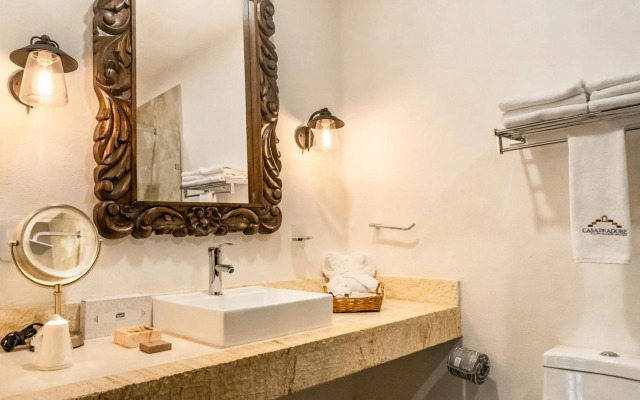 Casa de Adobe Gallery & Luxury Boutique