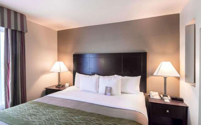 Comfort Inn & Suites Mansfield