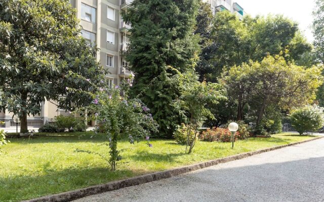 JOIVY Adorable Flat W/ Balcony