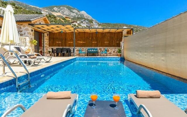 Villa  Sargas