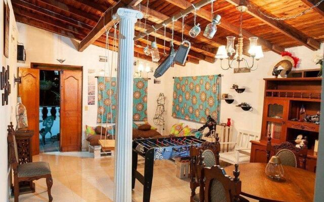 Hostal Monet`s Poblado