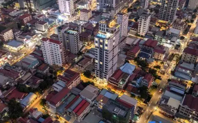 Urban Palace