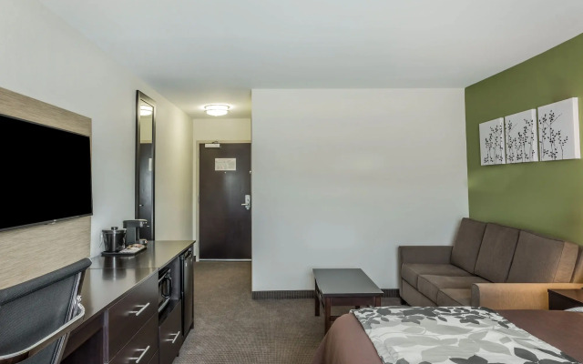 Sleep Inn & Suites