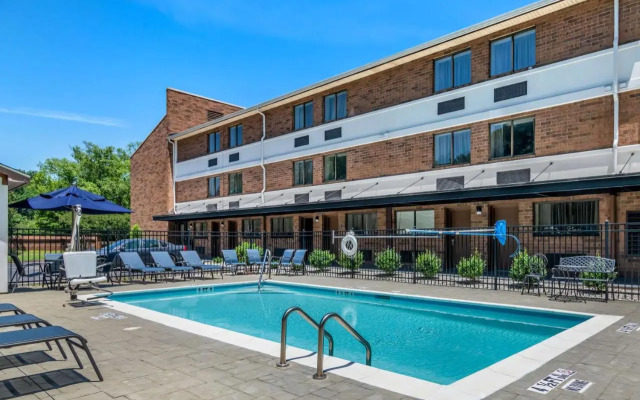 Travelodge Atlanta Northwest