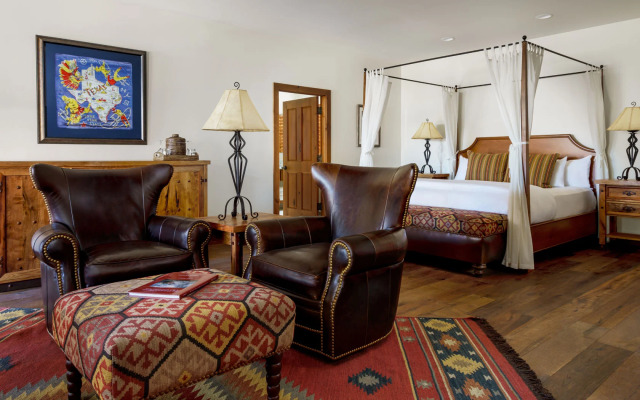 Hermosa Inn