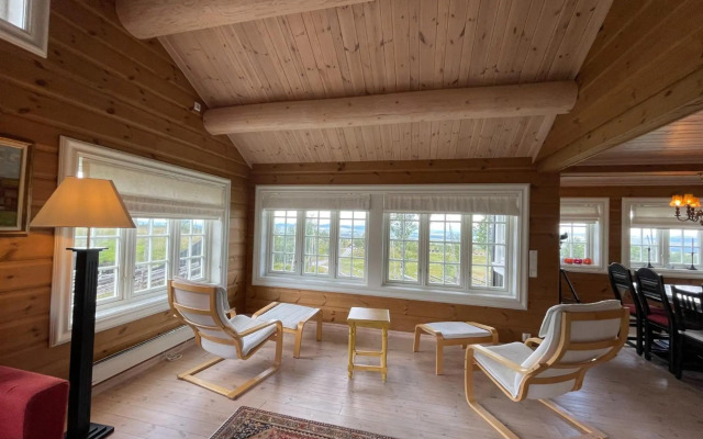 Luxembu - 4 bedroom cabin