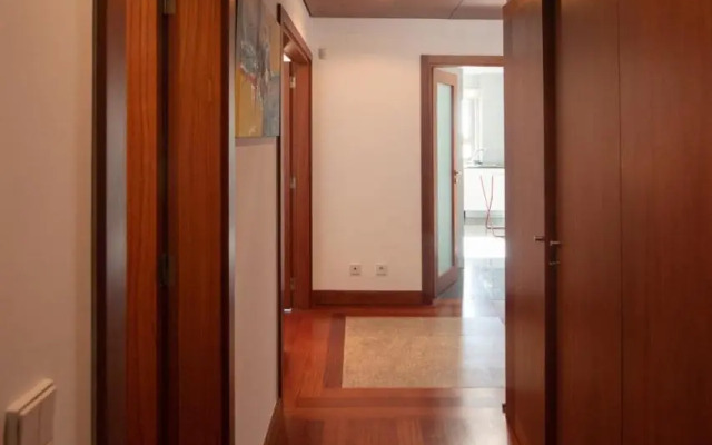 Apartament em condominio com Piscina