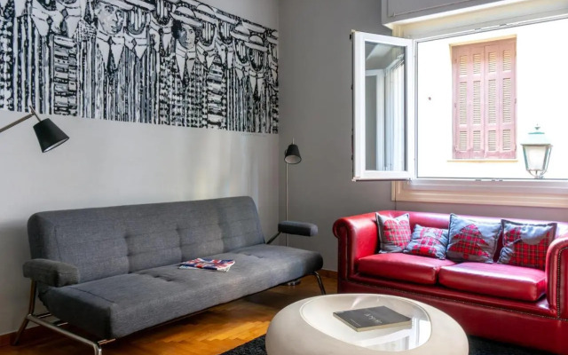 The Burton Luxury 1BR in Plaka, Athens