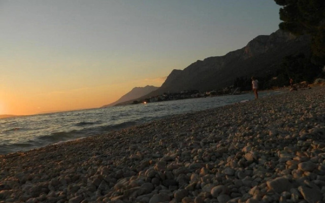 Ivan Z - 120m From the sea - A1