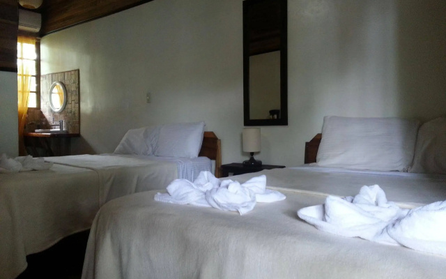 Lizard King Hotel & Suites