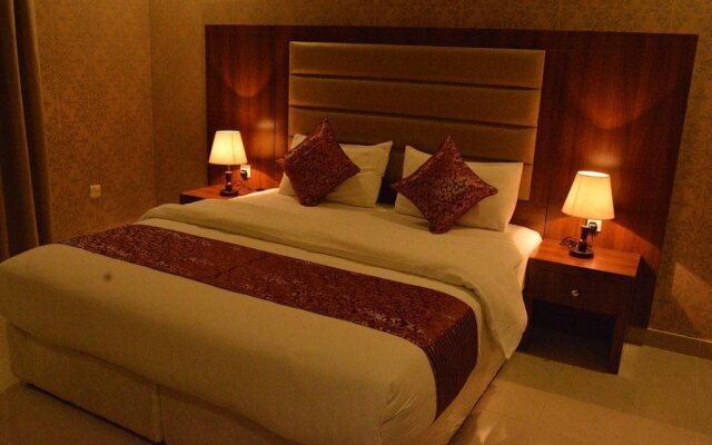 Judy Palace Hotel Suites