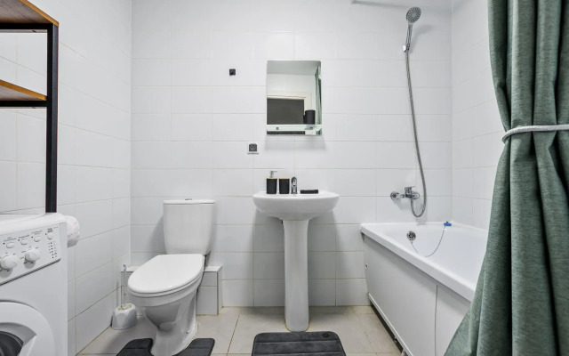 MaxRealty24 on Skhodnenskaya 8