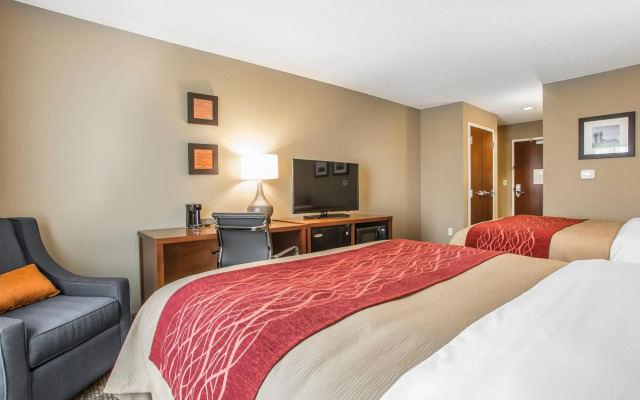 Comfort Inn PA Turnpike - 1-81