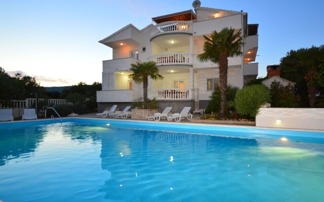 Rina Vodice in Vodice