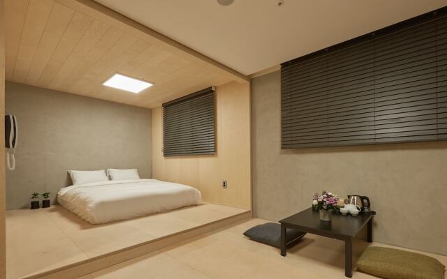 Mumum Hanok Guesthouse