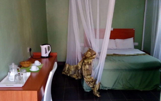 Savannah Lodge Nguluni