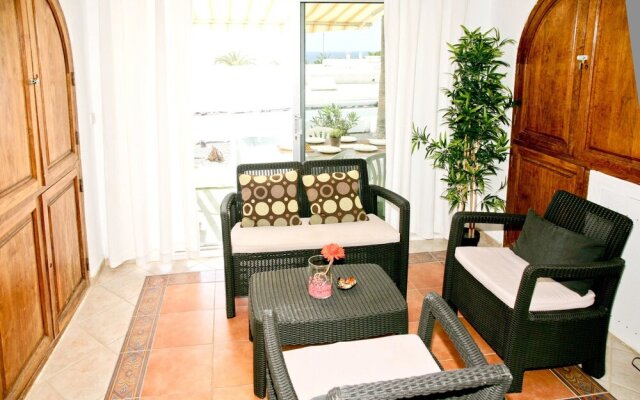 Apartment With 2 Bedrooms in Puerto del Carmen, With Wonderful sea Vie