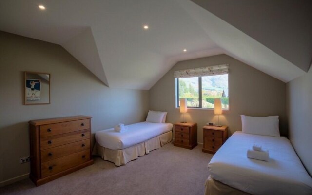Heritage Villa 10