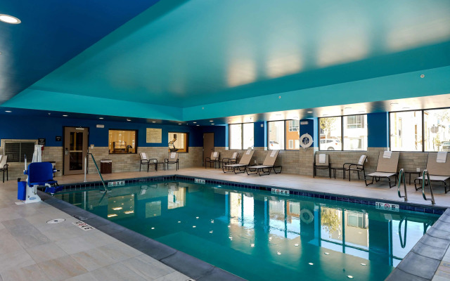 Hampton Inn & Suites Aurora South Denver