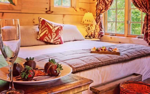 Lake Rabun Hotel & Restaurant