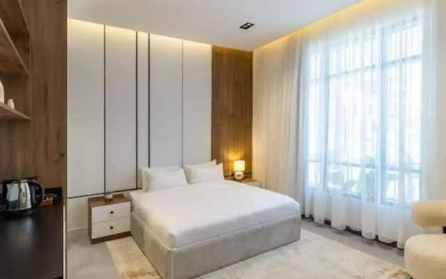 Elegant and Unique Studio in Almedinah