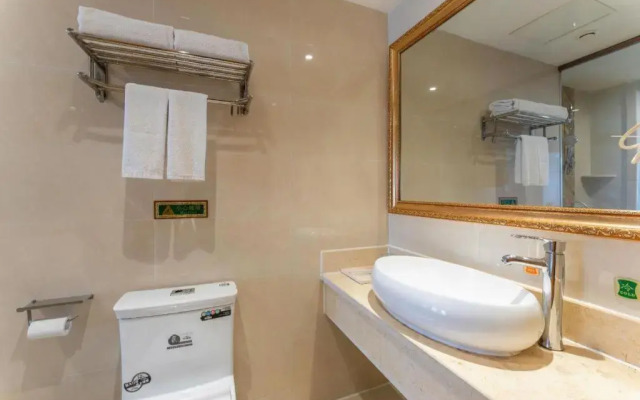 Vienna Hotel (Xiaogan Beijing Road)