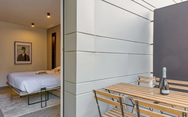 Icon H 203 Suite Micro-living