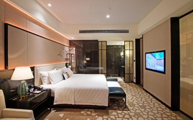 Rainbird Hotel