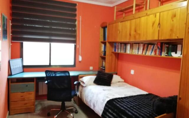 Casa con terraza/Confortable house with terrace