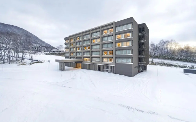 Hinode Hills Niseko Village